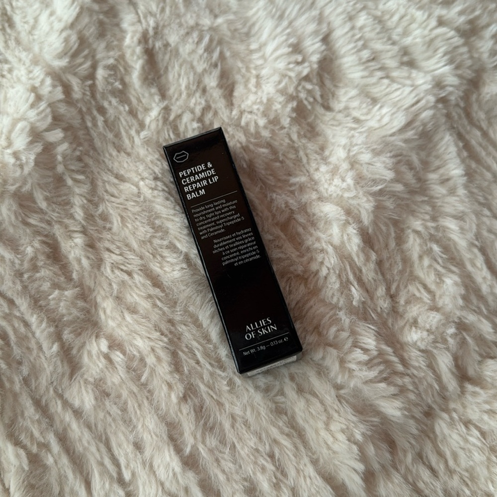 New ALLIES OF SKIN
Allies of Skin Peptide and Ceramide Repair Lip Balm